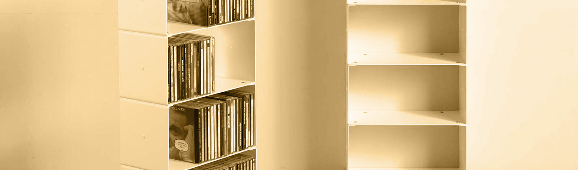 petite bibliothèque rouge Paris