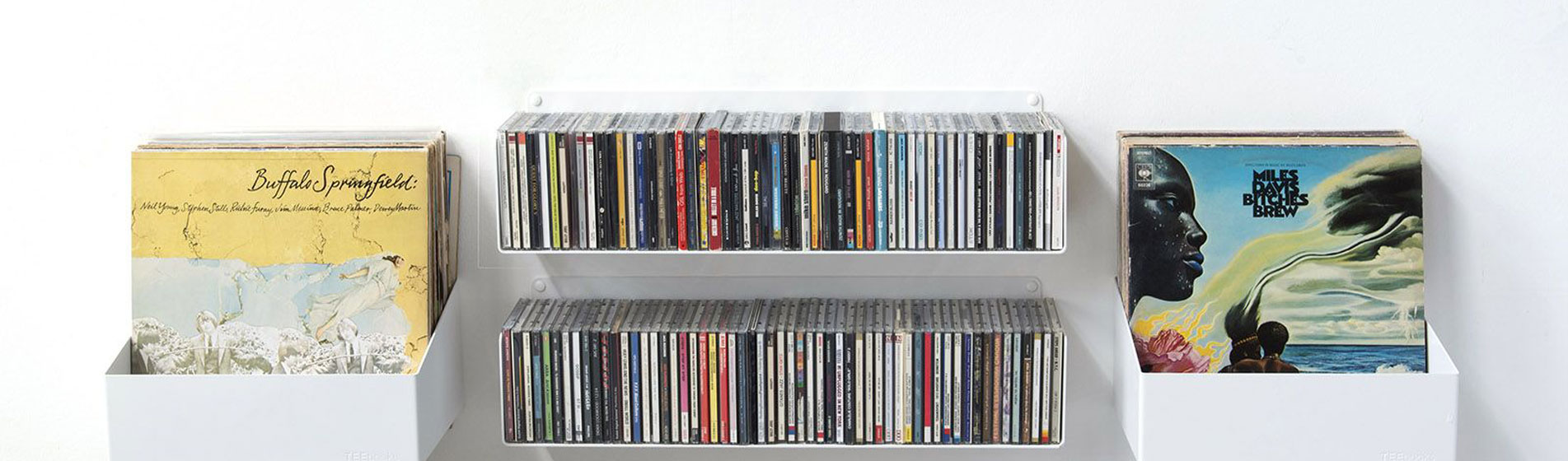 Grande étagère range cd discrete