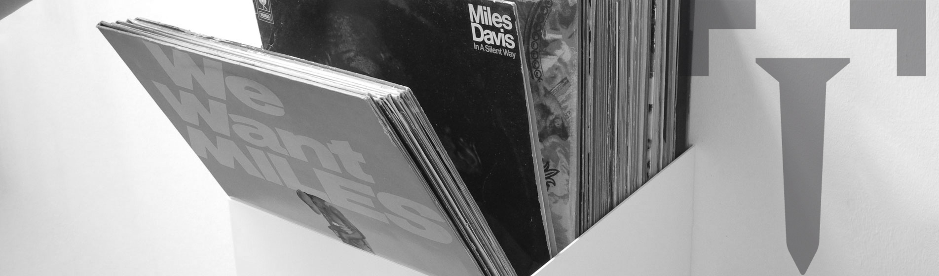 rangement vinyles en fer Paris